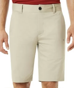 Oakley Chino Icon Shorts -Golf Sales Store oakley chino icon short rye 01 09586.1632511764
